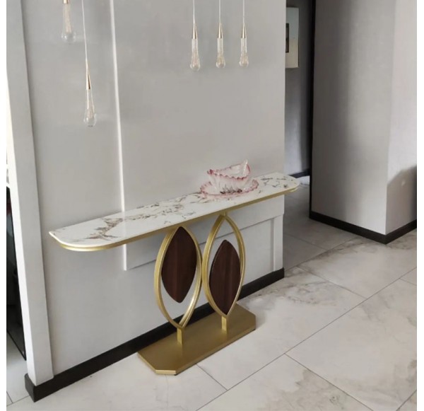 ENTRANCE TABLE