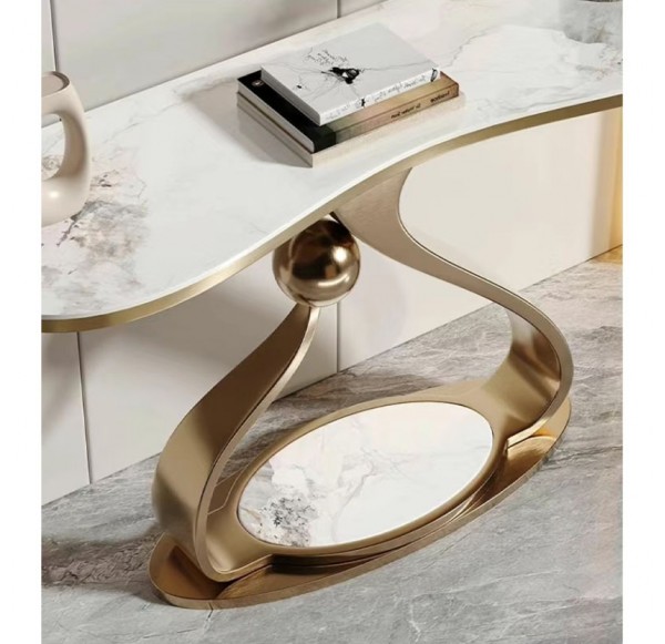ENTRANCE TABLE
